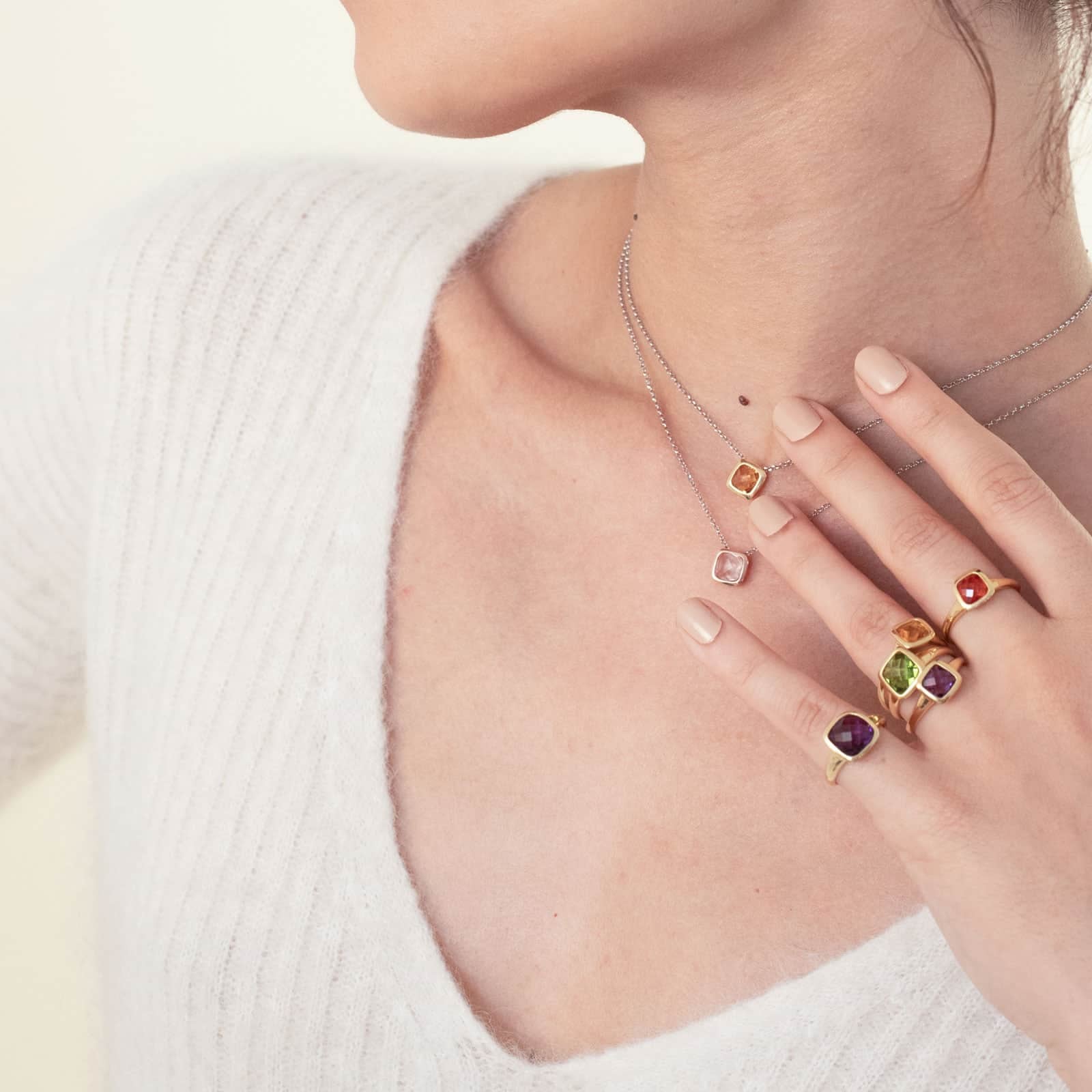 Collana in argento bicolore con cristallo rosa